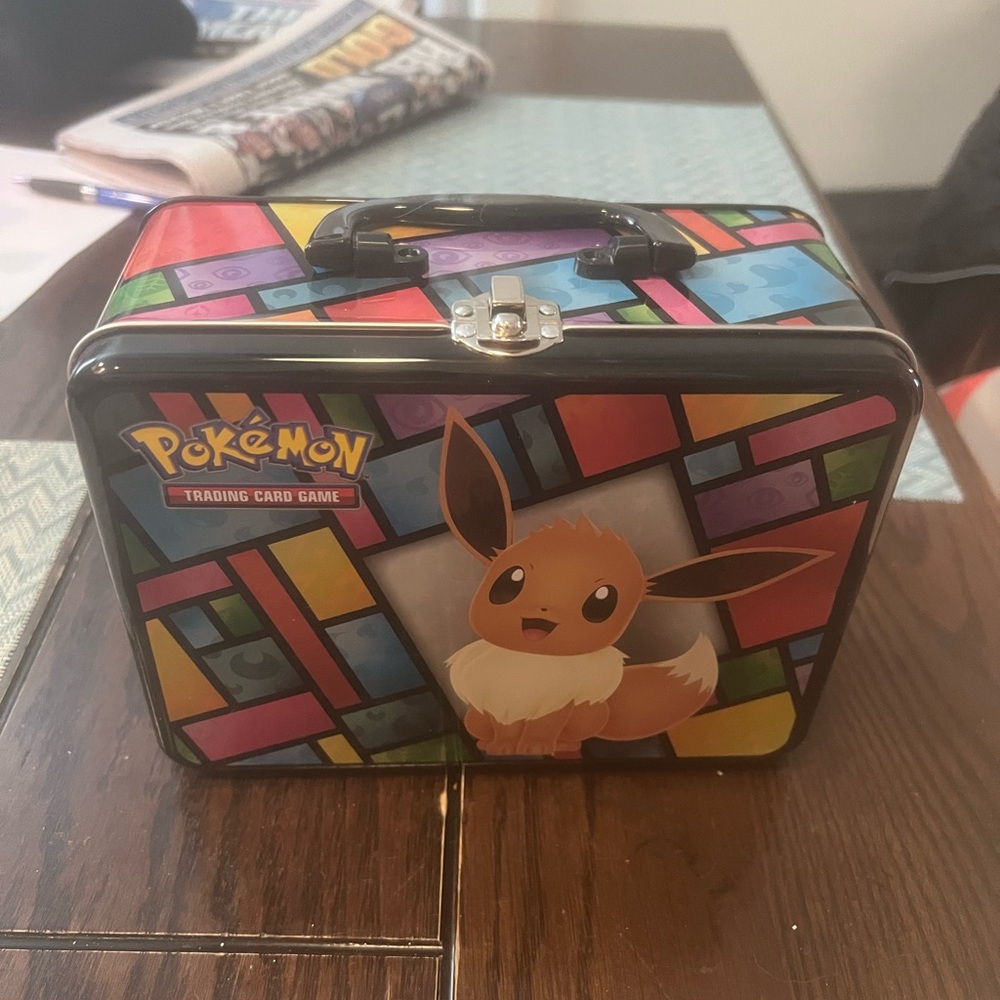 Pokemon Trading Card Game Lunchbox Tin with Eevee, Flareon, Vaporeon, & Jolteon